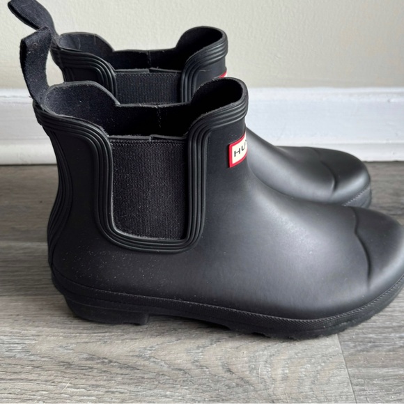 HUNTER Original Chelsea Rain Boots - Picture 5 of 13